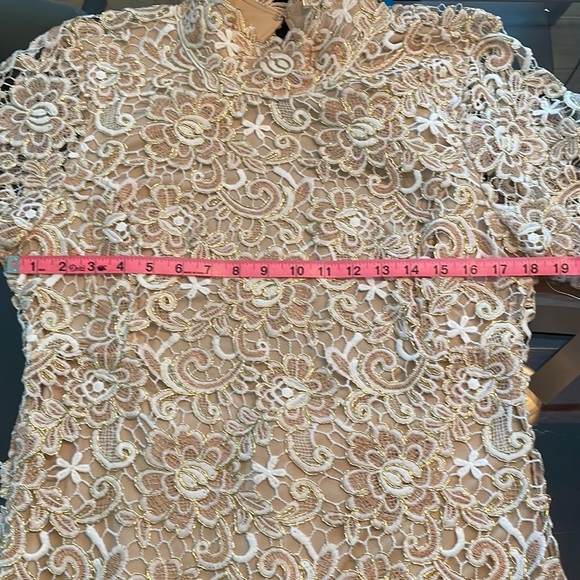 Venus | Open Back Lace Dress - Picture 10 of 11